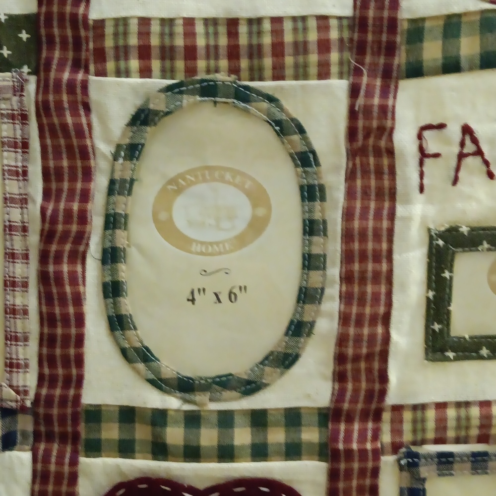 Country Quilt Photo Displayer - Picture 7 of 12